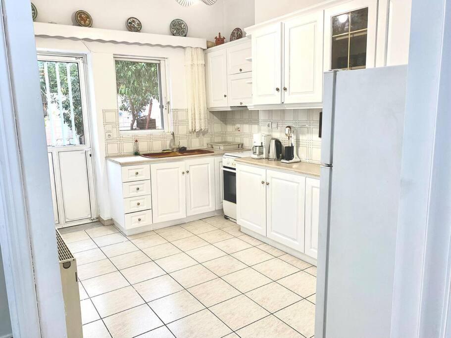 Spacious In Apartment Athens